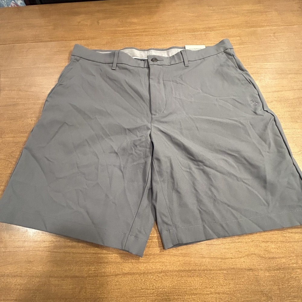 Penguin Shorts Mens 38 Gray Golf Stretch Moisture Wicking Easy Care Chino